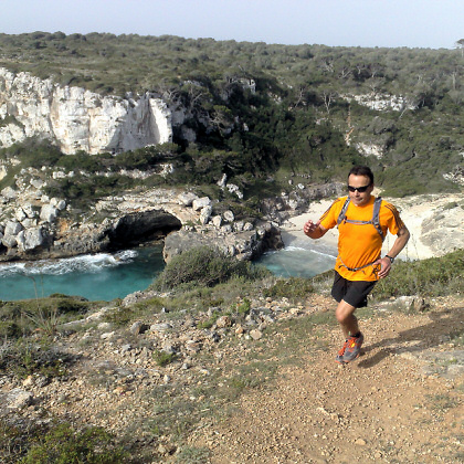 Cala Màrmols