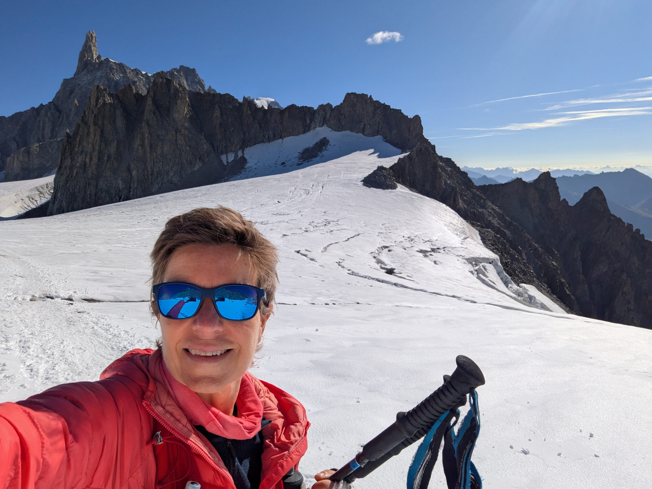 Trepitjant neu a prop del Rifugio Tornio, zona italiana, a 3.375 d'alçada